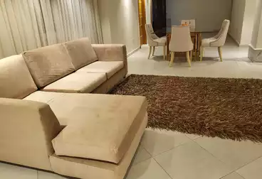 عقارات للبيع - 6 غرف