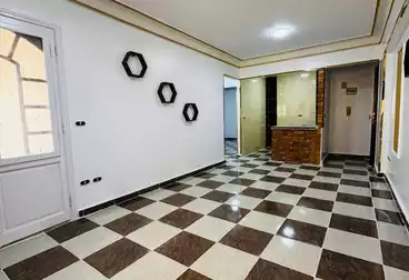 Apartments For sale - 2 rooms - floor 6