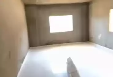 Apartments For sale - 3 rooms - floor 1