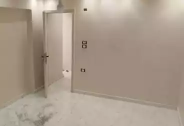 Apartments For sale - 3 rooms - floor 2
