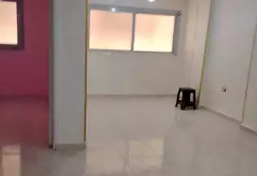 Apartments For sale - 2 rooms - floor 1