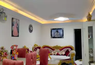 Apartments For sale - 3 rooms - floor 4