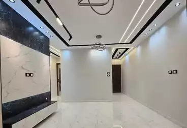 Furnished Apartment For sale - 3 rooms - floor 1
