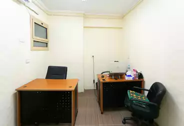 Apartments For sale - 3 rooms - floor 1