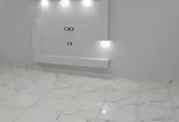 Apartments For sale - 2 rooms - floor 8