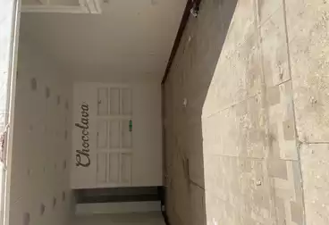 Shops For sale - floor 1