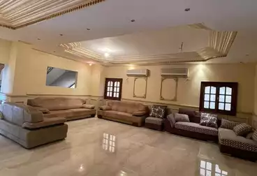 Separate Villa For sale - 7 rooms