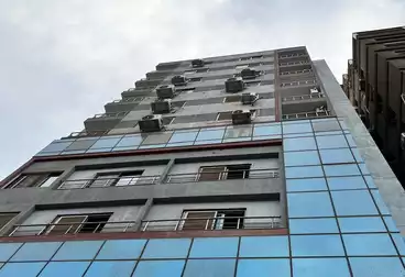 Apartments For sale - 3 rooms - floor 3