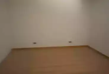 Apartments For sale - 4 rooms - floor 8