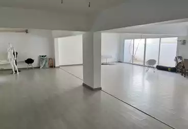 Separate Villa For sale - 10 rooms