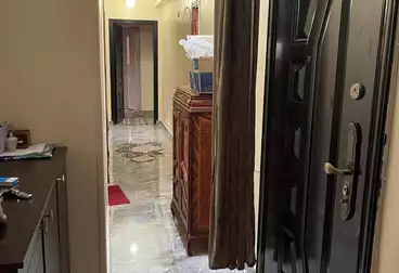 شقق للبيع - 3 غرف - بالدور 3
