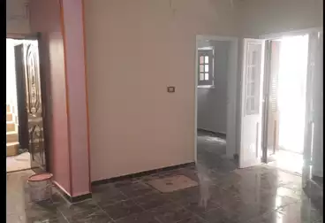 منزل / بيت للبيع - 2 غرف