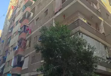 Apartments For sale - 3 rooms - floor 5
