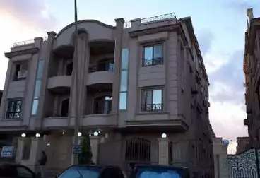 Apartments For sale - 6 rooms - floor 0
