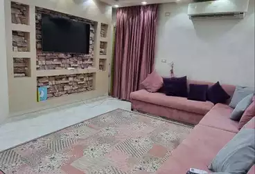 Furnished Apartment For rent - 3 rooms - floor 9