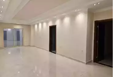 شقق للبيع - 2 غرف - بالدور 0