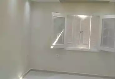 undefined undefined - 2 rooms - floor 5