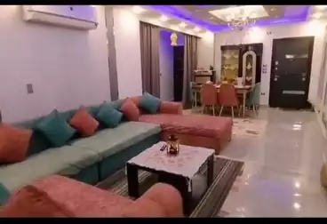 شقق للبيع - 2 غرف - بالدور 7