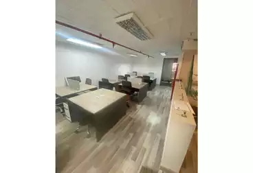Administrative For rent - 4 rooms - floor 0