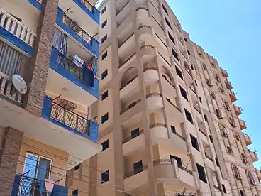 عقارات للبيع - 3 غرف - بالدور 5