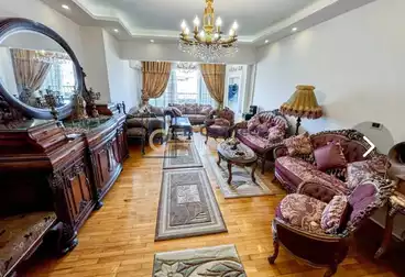 undefined undefined - 2 rooms - floor 8