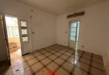 Apartments For sale - 3 rooms - floor 1