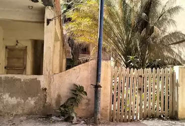 أراضي للبيع