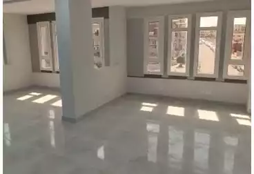 عقارات للإيجار - 4 غرف - بالدور 5