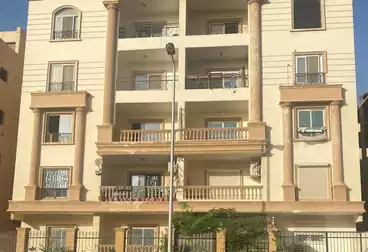 Apartments For sale - 3 rooms - floor 0