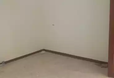 Apartments For sale - 2 rooms - floor 4