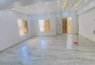 عقارات للإيجار - 3 غرف - بالدور 1