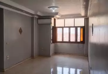 Apartments For sale - 2 rooms - floor 2