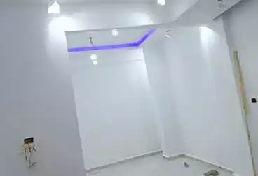Apartments For sale - 2 rooms - floor 1