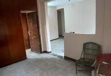Apartments For sale - 3 rooms - floor 5