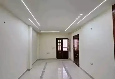 شقق للبيع - 3 غرف - بالدور 2