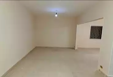 إداري للإيجار - 2 غرف - بالدور 1