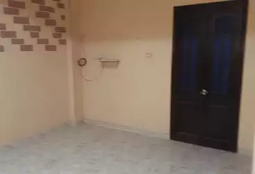 Building For sale - 4 rooms