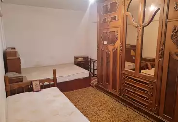 Apartments For sale - 2 rooms - floor 4