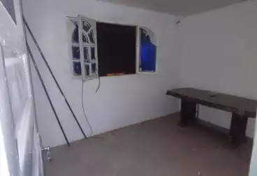 Apartments For sale - 2 rooms - floor 4