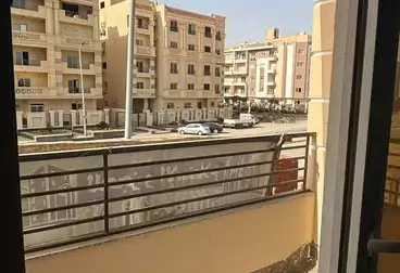 Apartments For sale - 3 rooms - floor 1