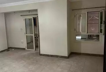 Apartments For sale - 2 rooms - floor 1