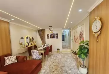 Furnished Apartment For sale - 2 rooms - floor 2