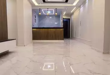 شقق للبيع - 3 غرف - بالدور 1
