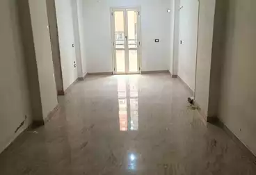 شقق للبيع - 3 غرف - بالدور 10
