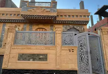 House / Home For sale - 3 rooms