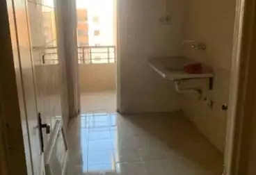 شقق للبيع - 3 غرف - بالدور 10