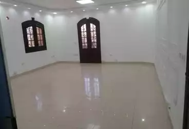 دوبلكس بحديقة للبيع - 5 غرف - بالدور 0