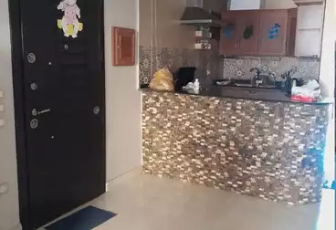 Furnished Apartment For sale - 2 rooms - floor 6