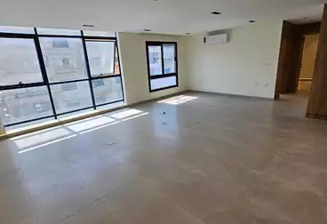 Administrative For rent - 3 rooms - floor 2