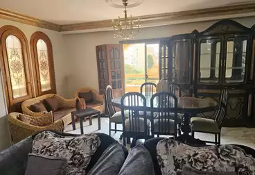 Apartments For sale - 5 rooms - floor 4